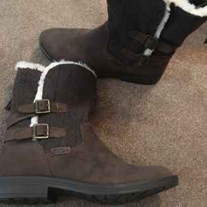 Winter boots